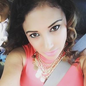 Meet your Posher, Nora